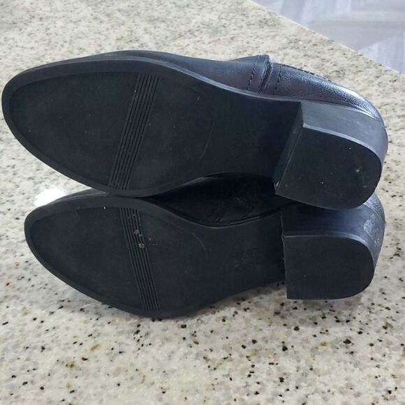 Naturalizer Womans Leather Black Ankle Boot, Zarin, Size 7W - Picture 6 of 10